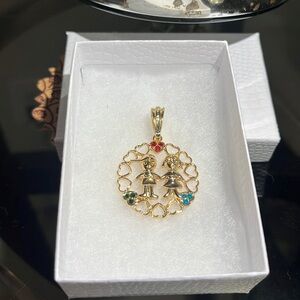 18k gold plated boy and girl love pendant